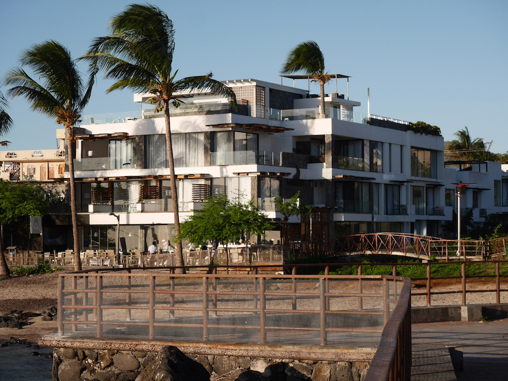 Hotel, golden, bay, galapagos, itk