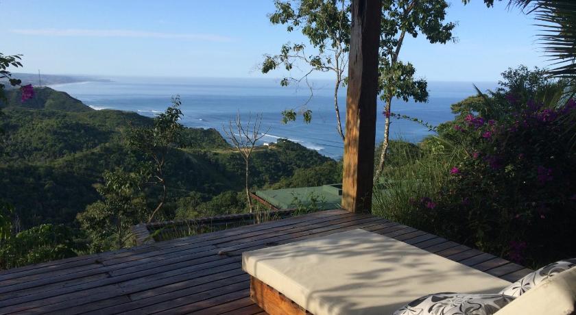 Lodge, cerro, lobo, pacific, coast, ecuador, itk, view