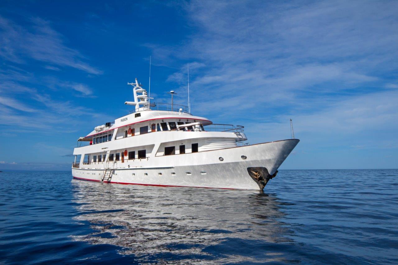 passion, luxe, cruise, galapagos